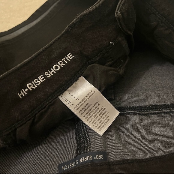 American eagle brand new black high rise shortie shorts - Picture 3 of 3